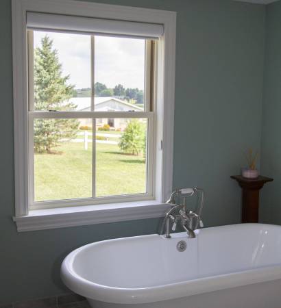 Aeris Double Hung Window - Bathroom
